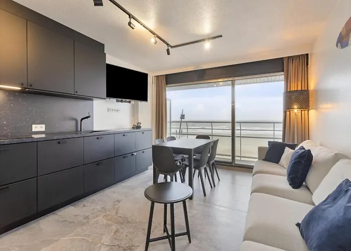 In With Stunning Sea View *