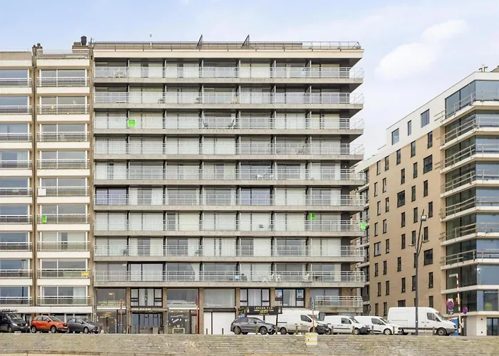 In With Stunning Sea View *